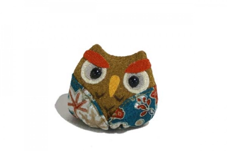 Hibou colore jaune